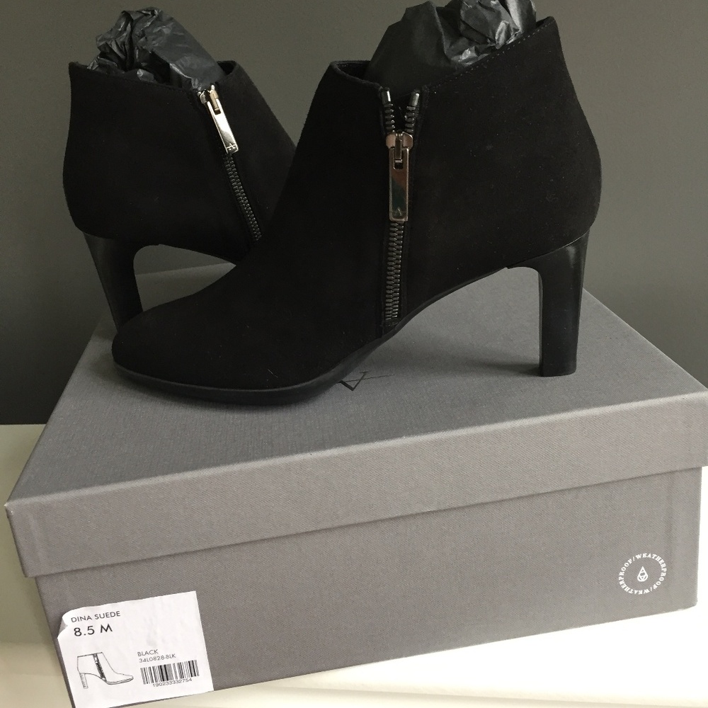 Aquatalia Black Suede Booties Size 8.5